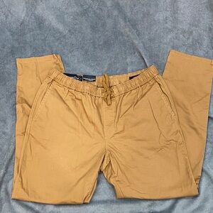 Treasure & Bond Men's Khaki Chinos